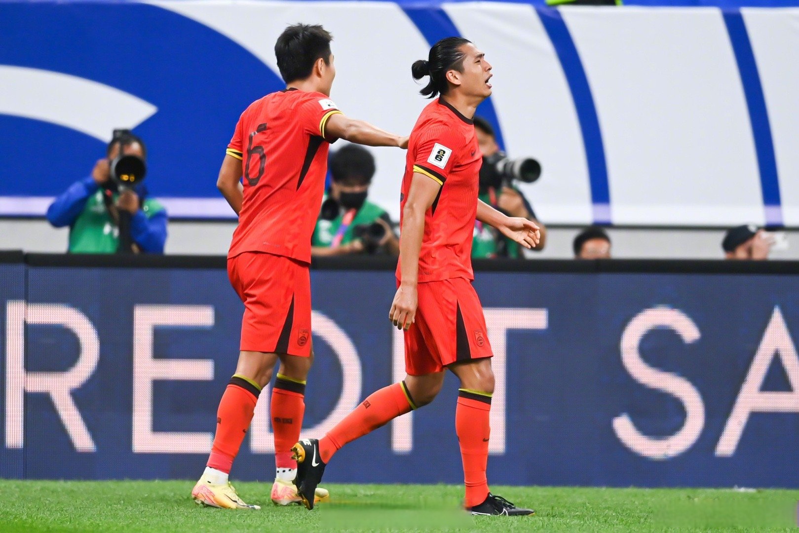 Kering-中国女足锋线出击，轻松赢下国际女足比赛(中国女足锋线出击,轻松赢下国际女足比赛视频)